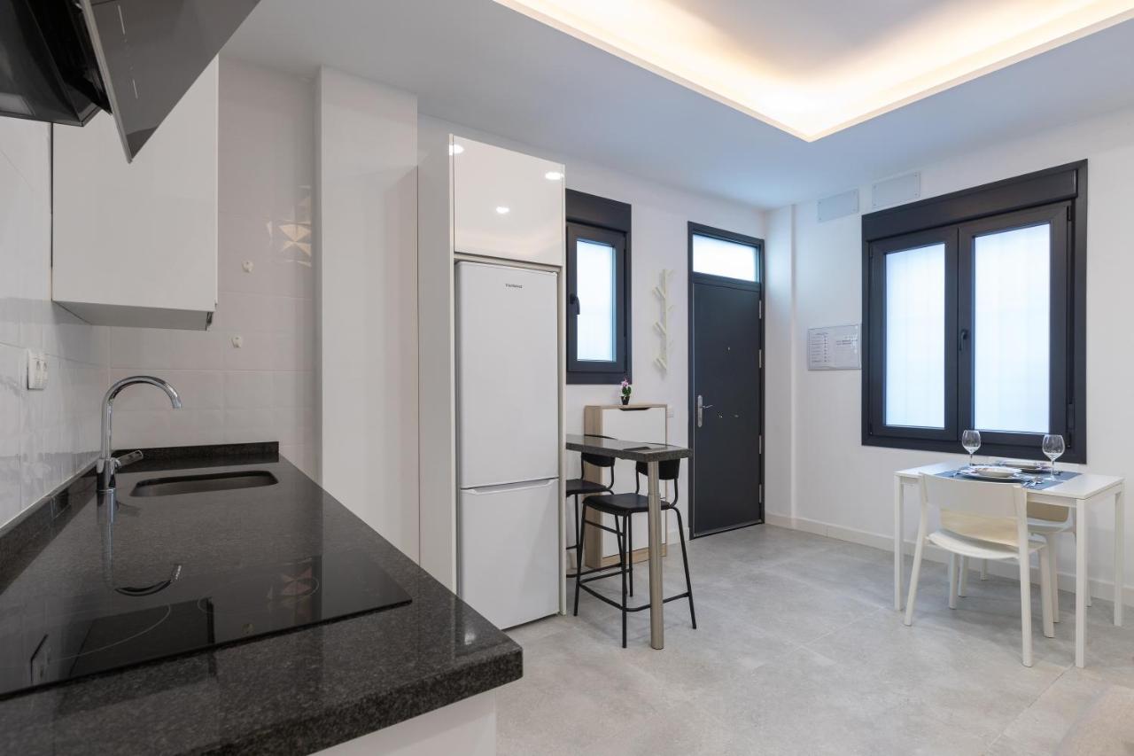 Victoria'S Apartamentos Málaga Eksteriør billede